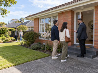 Understanding Vendor Bids at Property Auctions
